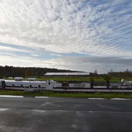 Hotel en barco Sur La Somme A Bord De La Peniche Formigny Saint-Valery-sur-Somme