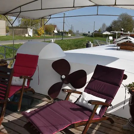 Gite Sur La Somme A Bord De La Peniche Formigny Saint-Valery-sur-Somme